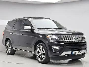 2021 Ford Expedition с пробегом 93 603 км
