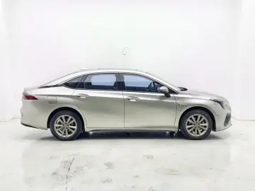 2022 Aion S с пробегом 125 000 км
