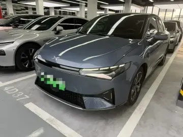 Xpeng P5