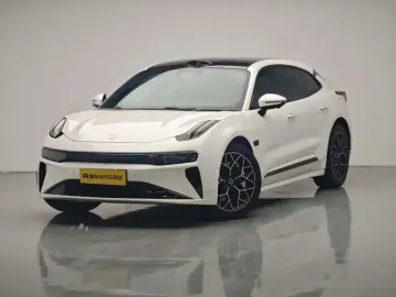 2024 Zeekr 001 с пробегом 20 300 км