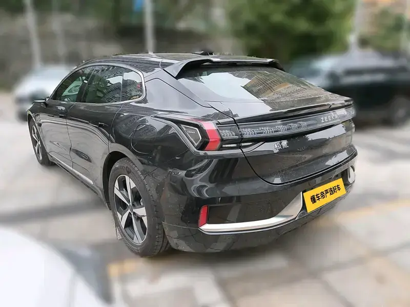 2022 Zeekr 001 с пробегом 89 500 км