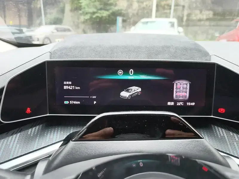 2022 Zeekr 001 с пробегом 89 500 км