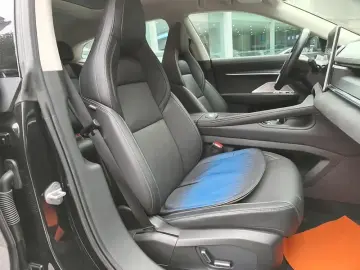 2022 Zeekr 001 с пробегом 89 500 км