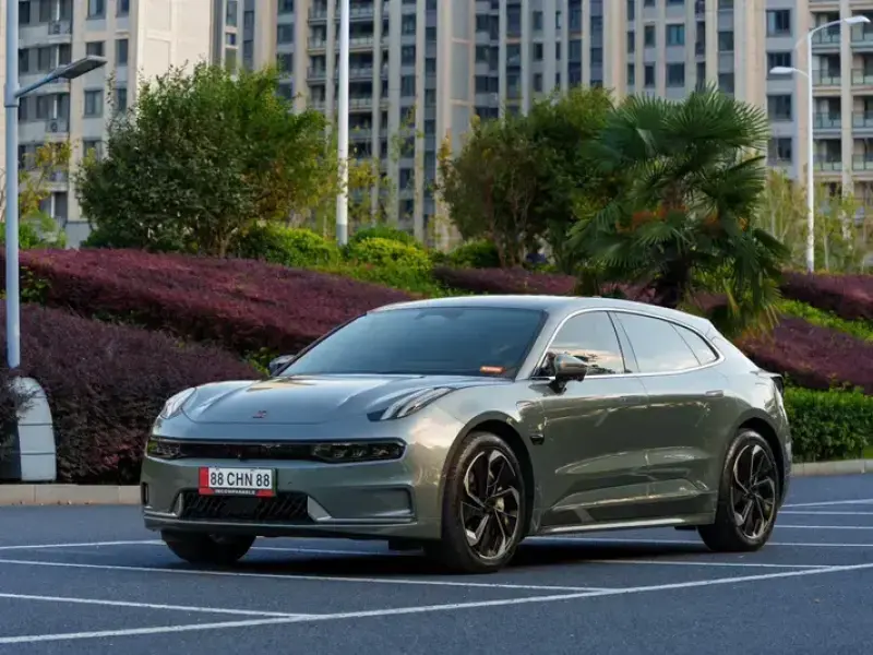 2022 Zeekr 001 с пробегом 100 000 км