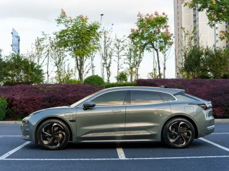 2022 Zeekr 001 с пробегом 100 000 км