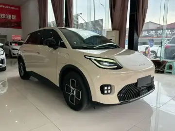 2025 Aion UT с пробегом 21 000 км
