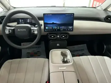 2025 Aion UT с пробегом 21 000 км