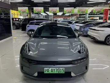 2022 Zeekr 001 с пробегом 39 000 км