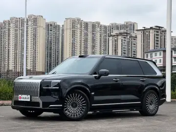2025 Zeekr 9X с пробегом 17 000 км