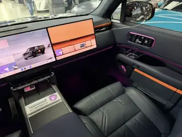 2025 Zeekr 9X с пробегом 4 000 км