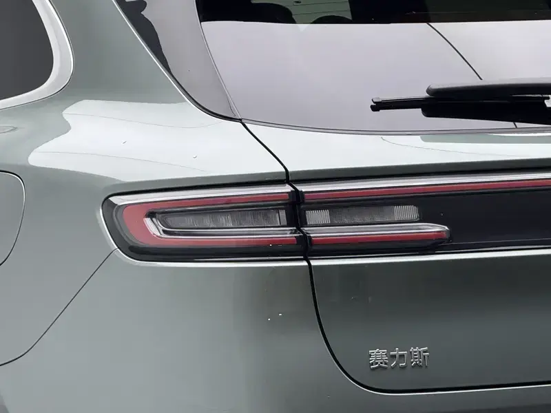 2022 Aito M5 с пробегом 29 400 км