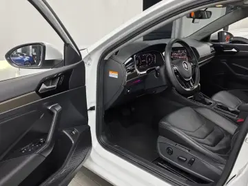 2021 Volkswagen Jetta с пробегом 81 613 км
