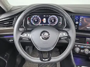 2021 Volkswagen Jetta с пробегом 17 283 км