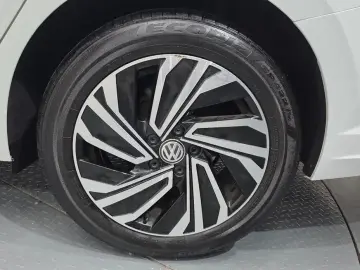 2021 Volkswagen Jetta с пробегом 17 283 км