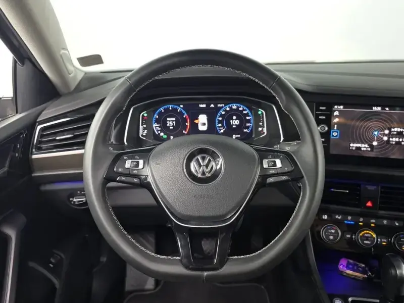 2021 Volkswagen Jetta с пробегом 46 133 км