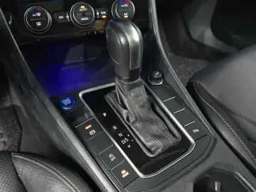 2020 Volkswagen Jetta с пробегом 83 356 км