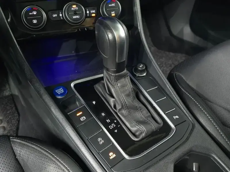 2020 Volkswagen Jetta с пробегом 83 356 км