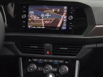2020 Volkswagen Jetta с пробегом 21 686 км