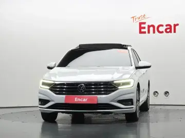 2021 Volkswagen Jetta с пробегом 53 969 км