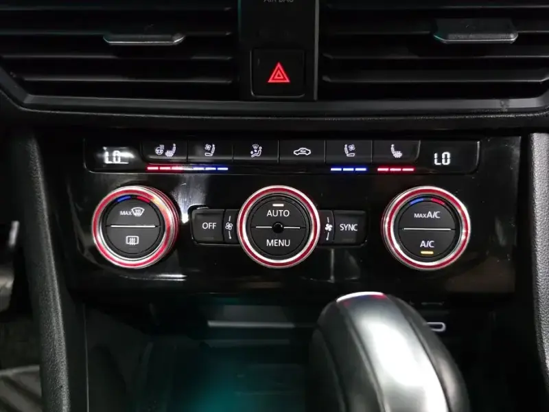 2021 Volkswagen Jetta с пробегом 53 969 км