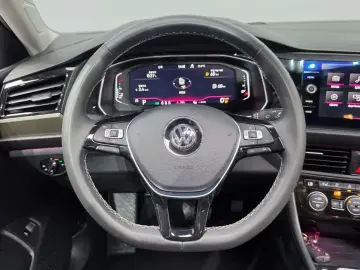 2021 Volkswagen Jetta с пробегом 27 966 км