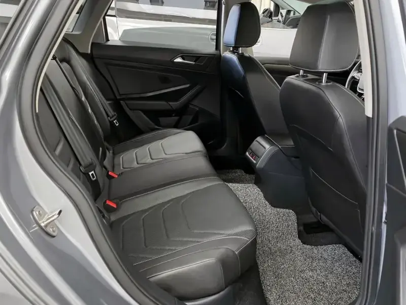 2021 Volkswagen Jetta с пробегом 16 476 км