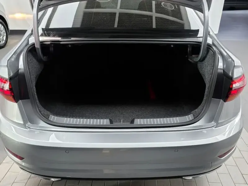2021 Volkswagen Jetta с пробегом 16 476 км