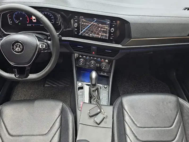 2021 Volkswagen Jetta с пробегом 39 405 км
