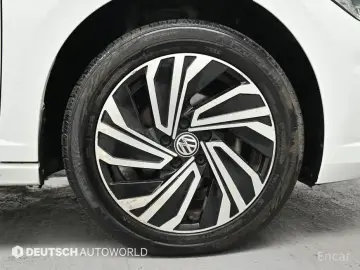 2021 Volkswagen Jetta с пробегом 11 716 км