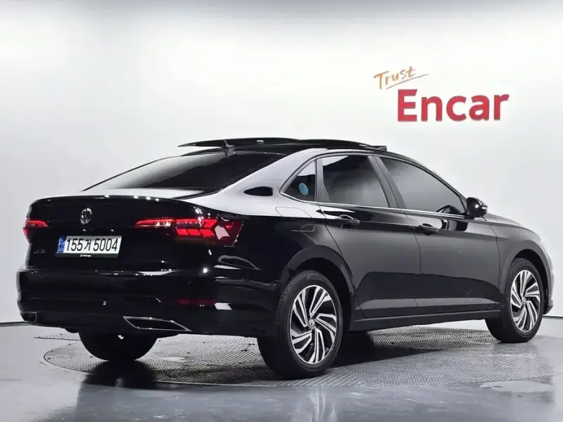 2021 Volkswagen Jetta с пробегом 73 334 км
