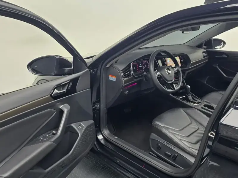2021 Volkswagen Jetta с пробегом 73 334 км