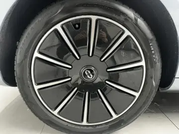 2022 Aito M5 с пробегом 35 000 км