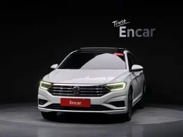2021 Volkswagen Jetta с пробегом 133 711 км