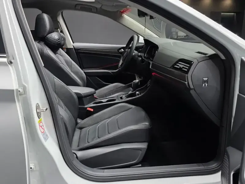 2021 Volkswagen Jetta с пробегом 133 711 км