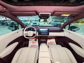 2023 Zeekr X с пробегом 44 700 км