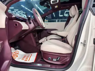 2023 Zeekr X с пробегом 44 700 км