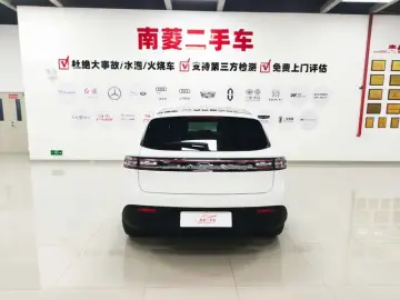 2022 Aito M5 с пробегом 58 000 км