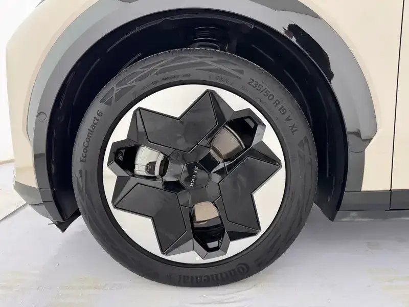 2023 Zeekr X с пробегом 67 000 км