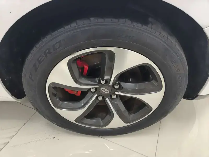 2022 Aito M5 с пробегом 58 000 км