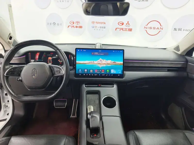 2022 Aito M5 с пробегом 58 000 км