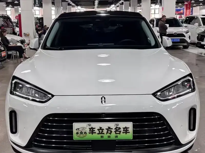 2022 Aito M5 с пробегом 40 000 км