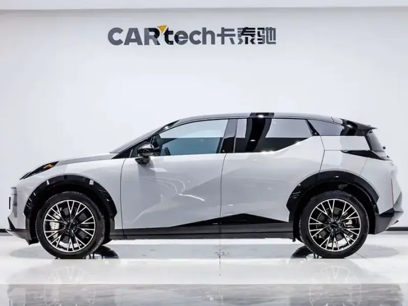2023 Zeekr X с пробегом 41 600 км