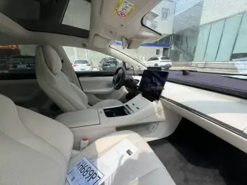 2026 Luxeed S7 с пробегом 7 000 км