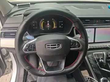 2022 Geely Atlas Pro с пробегом 57 500 км