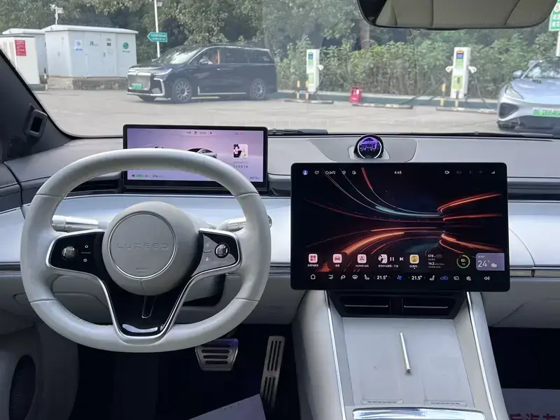 2024 Luxeed S7 с пробегом 28 000 км