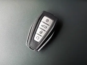 2024 Geely Atlas Pro с пробегом 42 900 км
