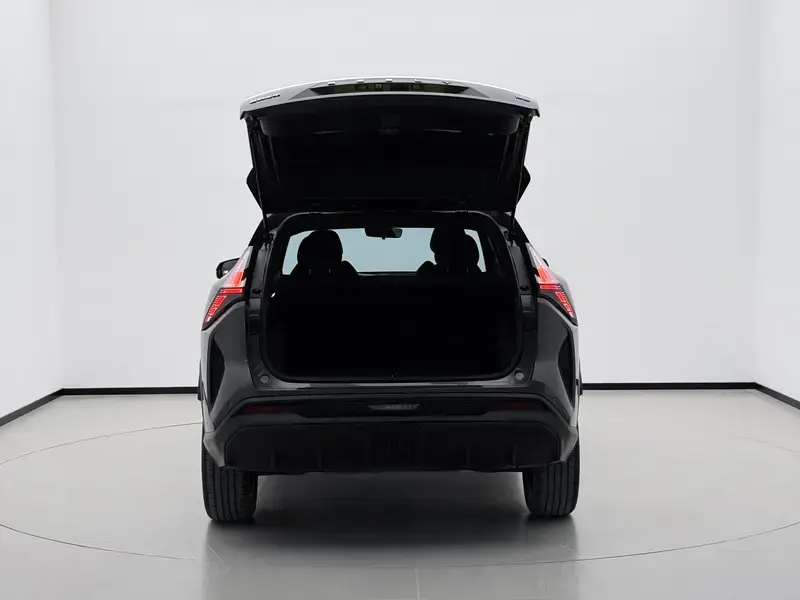2024 Geely Atlas Pro с пробегом 42 900 км