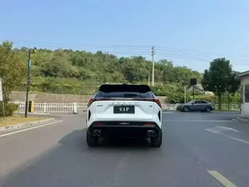 2023 Geely Atlas Pro с пробегом 53 000 км