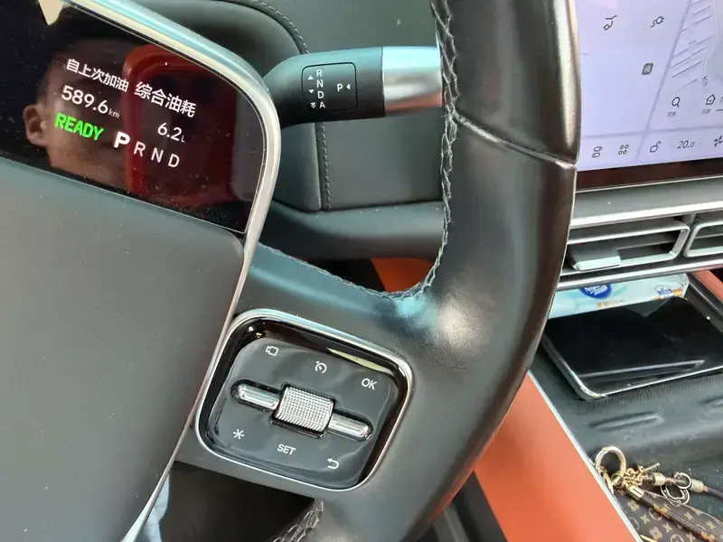 2024 Li Auto (Lixiang) L6 с пробегом 64 000 км