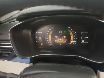 2022 Geely Atlas Pro с пробегом 93 000 км